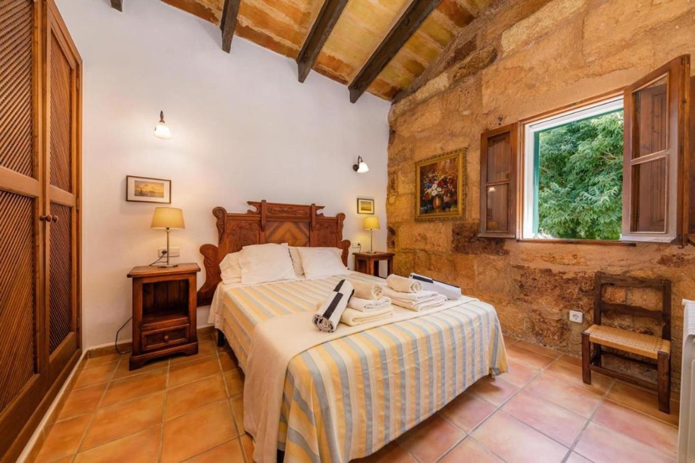Country house Es Rafalet *