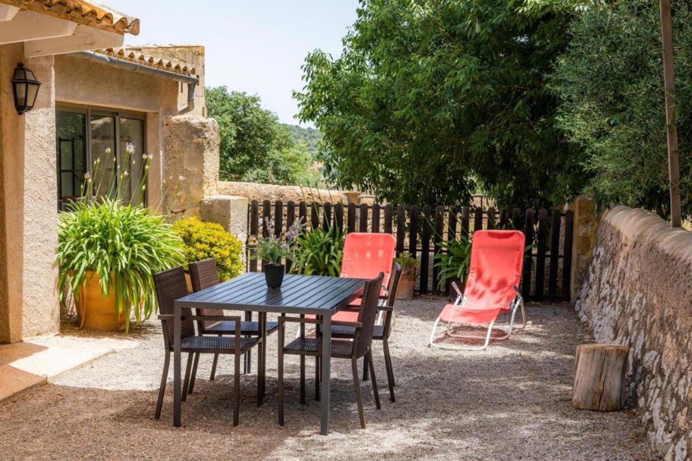 Es Rafalet Country house